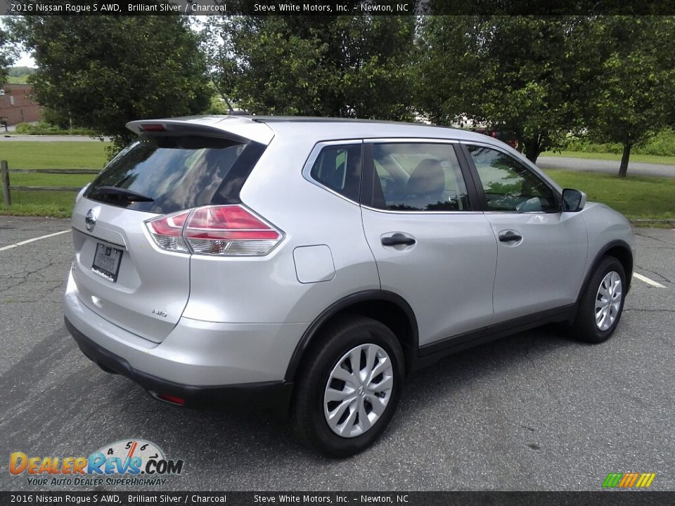 2016 Nissan Rogue S AWD Brilliant Silver / Charcoal Photo #6