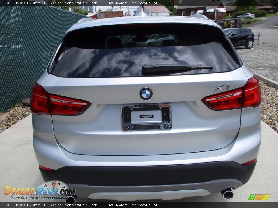 2017 BMW X1 xDrive28i Glacier Silver Metallic / Black Photo #5