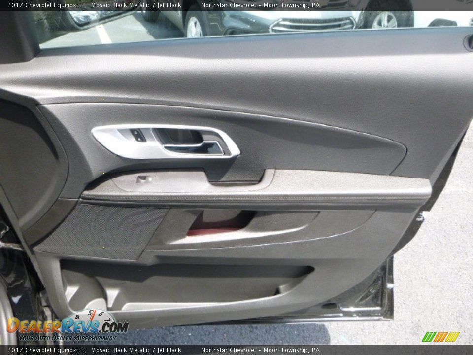 2017 Chevrolet Equinox LT Mosaic Black Metallic / Jet Black Photo #10