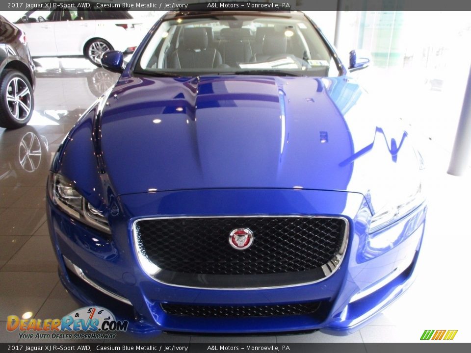 Caesium Blue Metallic 2017 Jaguar XJ R-Sport AWD Photo #2