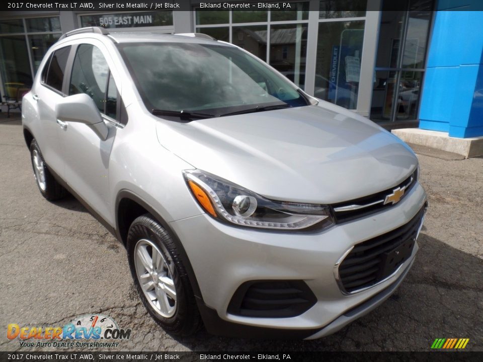 2017 Chevrolet Trax LT AWD Silver Ice Metallic / Jet Black Photo #3