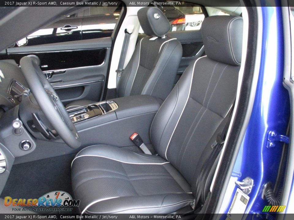 Front Seat of 2017 Jaguar XJ R-Sport AWD Photo #11