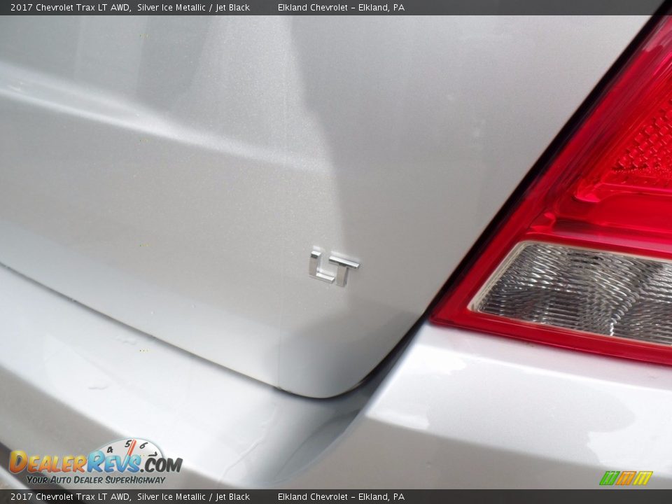 2017 Chevrolet Trax LT AWD Silver Ice Metallic / Jet Black Photo #11