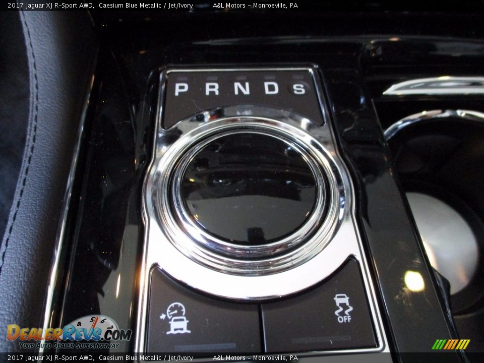 2017 Jaguar XJ R-Sport AWD Caesium Blue Metallic / Jet/Ivory Photo #15