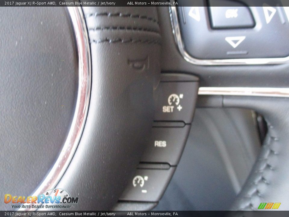 2017 Jaguar XJ R-Sport AWD Caesium Blue Metallic / Jet/Ivory Photo #17