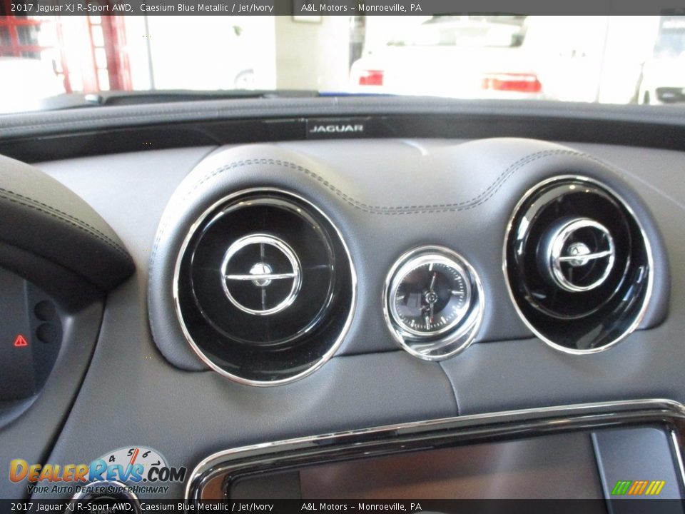 2017 Jaguar XJ R-Sport AWD Caesium Blue Metallic / Jet/Ivory Photo #19