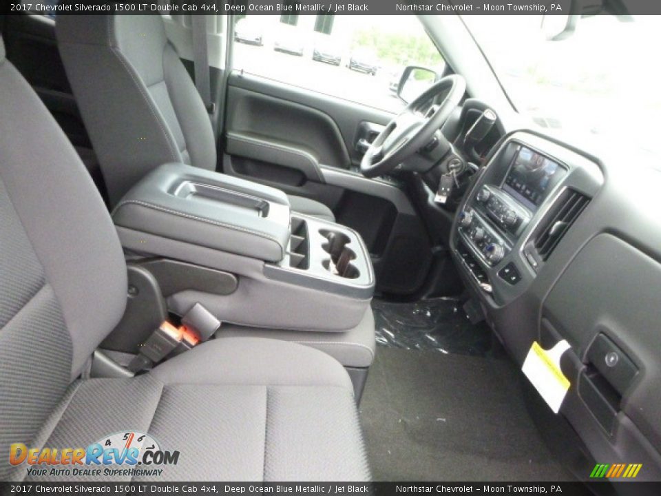 2017 Chevrolet Silverado 1500 LT Double Cab 4x4 Deep Ocean Blue Metallic / Jet Black Photo #9
