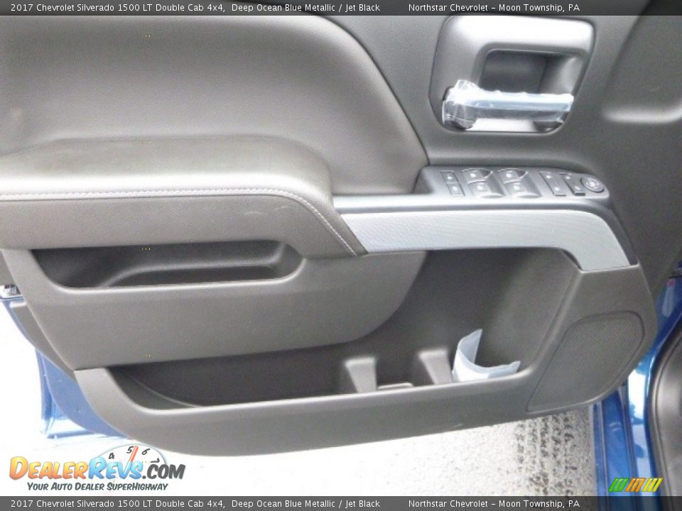 2017 Chevrolet Silverado 1500 LT Double Cab 4x4 Deep Ocean Blue Metallic / Jet Black Photo #15