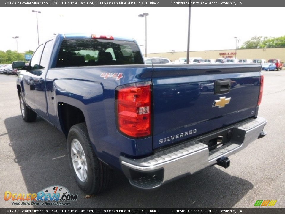 2017 Chevrolet Silverado 1500 LT Double Cab 4x4 Deep Ocean Blue Metallic / Jet Black Photo #3