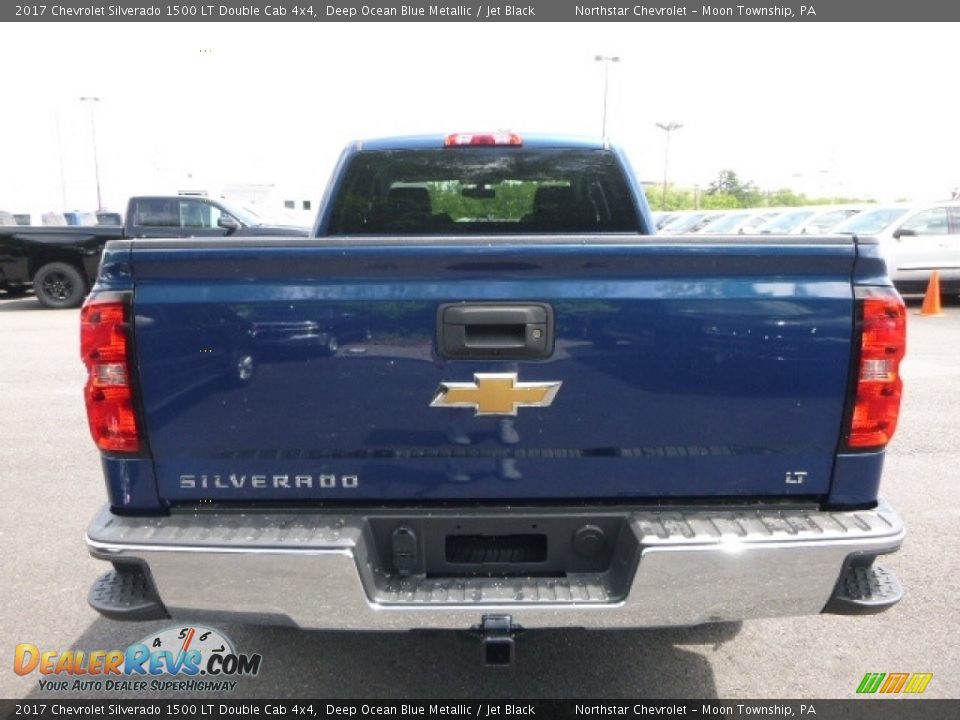 2017 Chevrolet Silverado 1500 LT Double Cab 4x4 Deep Ocean Blue Metallic / Jet Black Photo #4