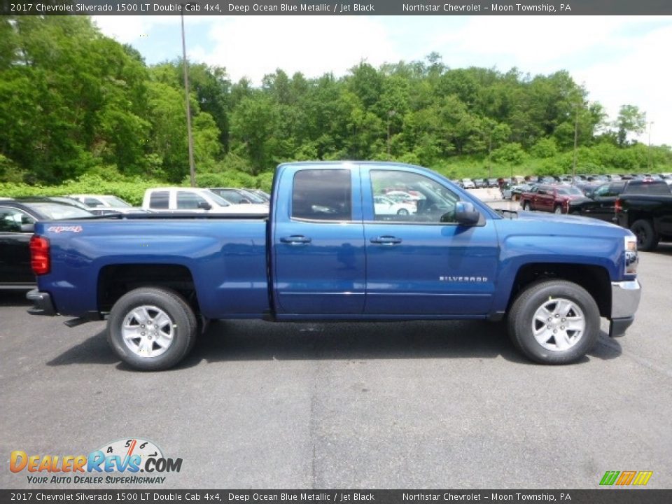 2017 Chevrolet Silverado 1500 LT Double Cab 4x4 Deep Ocean Blue Metallic / Jet Black Photo #6