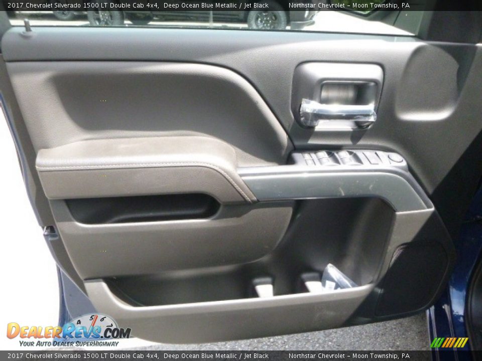 2017 Chevrolet Silverado 1500 LT Double Cab 4x4 Deep Ocean Blue Metallic / Jet Black Photo #13