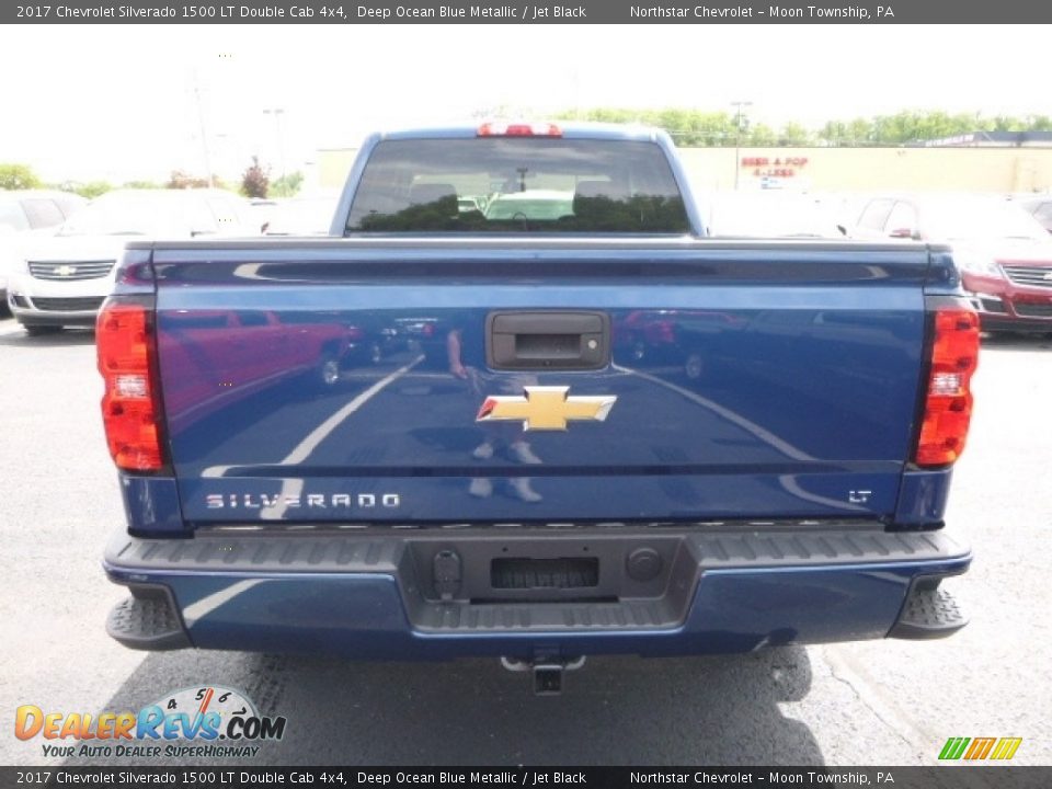 2017 Chevrolet Silverado 1500 LT Double Cab 4x4 Deep Ocean Blue Metallic / Jet Black Photo #4