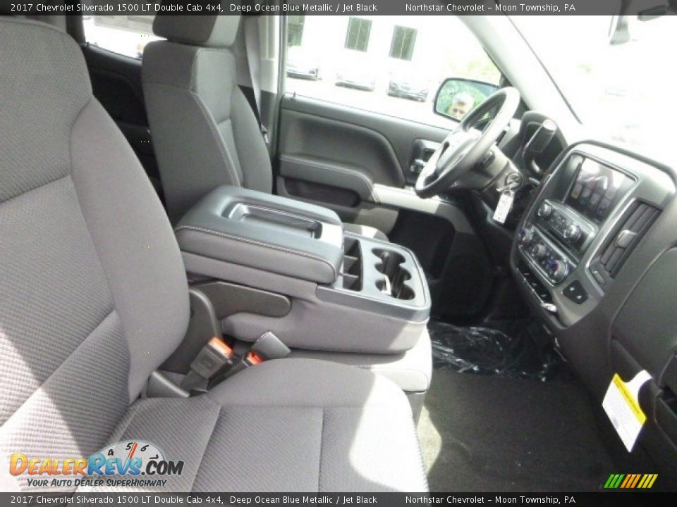 2017 Chevrolet Silverado 1500 LT Double Cab 4x4 Deep Ocean Blue Metallic / Jet Black Photo #11