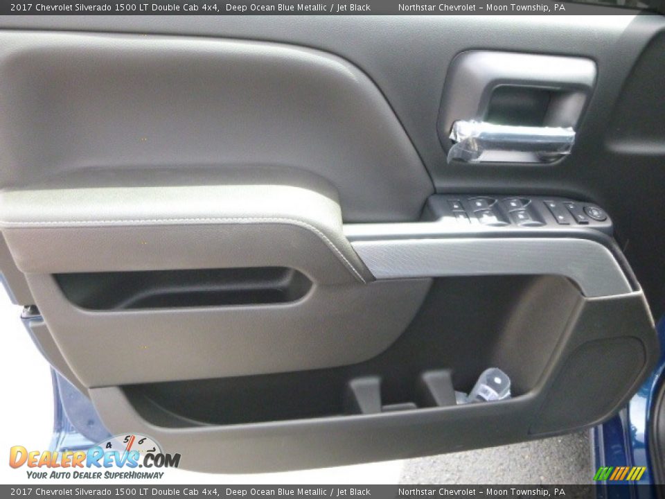 2017 Chevrolet Silverado 1500 LT Double Cab 4x4 Deep Ocean Blue Metallic / Jet Black Photo #17