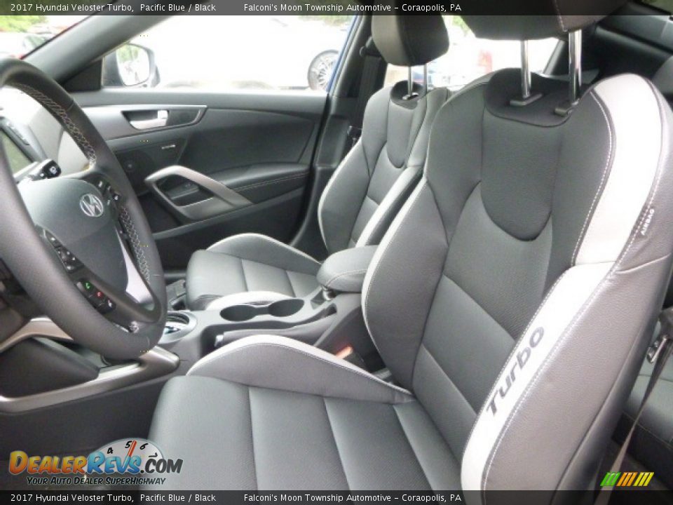 Front Seat of 2017 Hyundai Veloster Turbo Photo #12