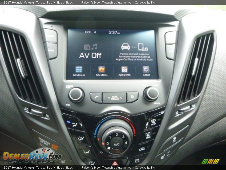 Controls of 2017 Hyundai Veloster Turbo Photo #13