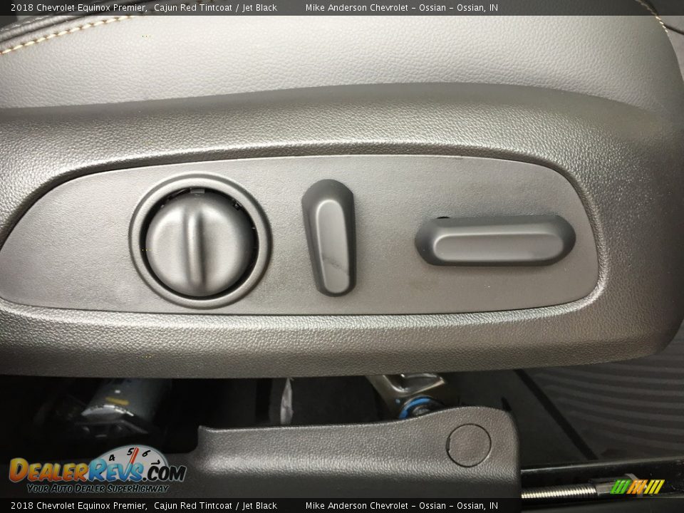 2018 Chevrolet Equinox Premier Cajun Red Tintcoat / Jet Black Photo #6