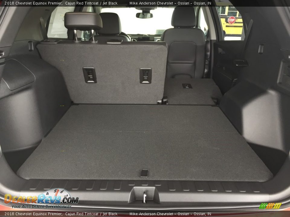 2018 Chevrolet Equinox Premier Trunk Photo #11