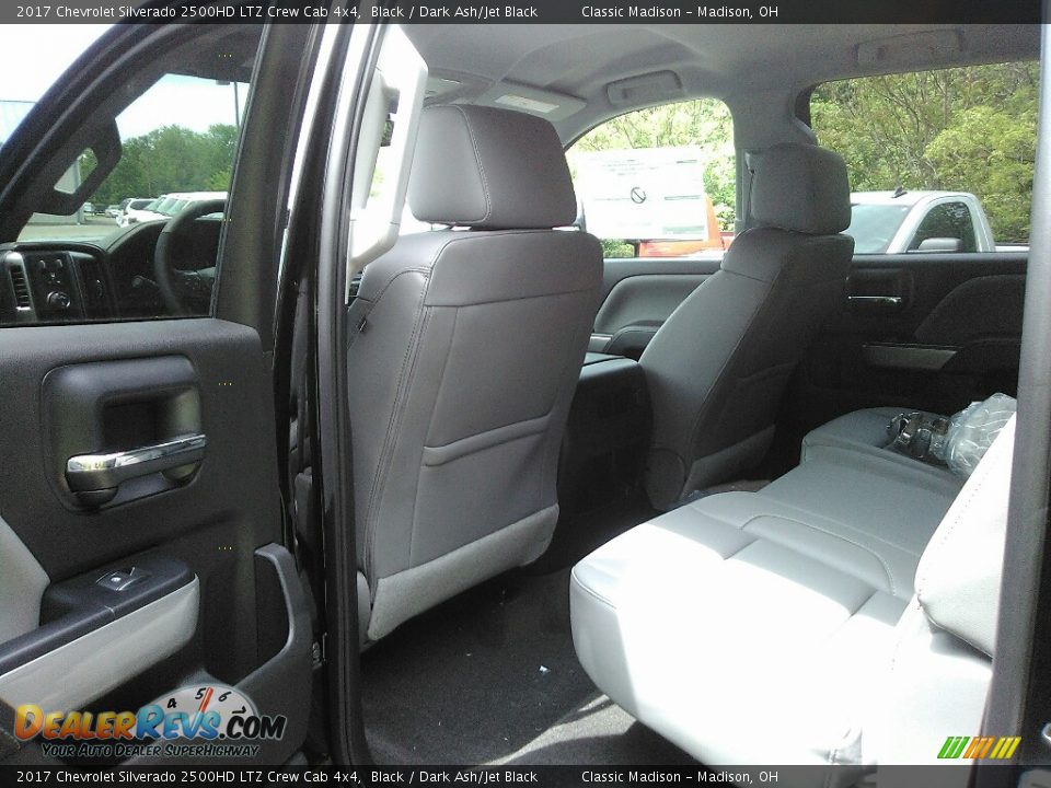 2017 Chevrolet Silverado 2500HD LTZ Crew Cab 4x4 Black / Dark Ash/Jet Black Photo #6