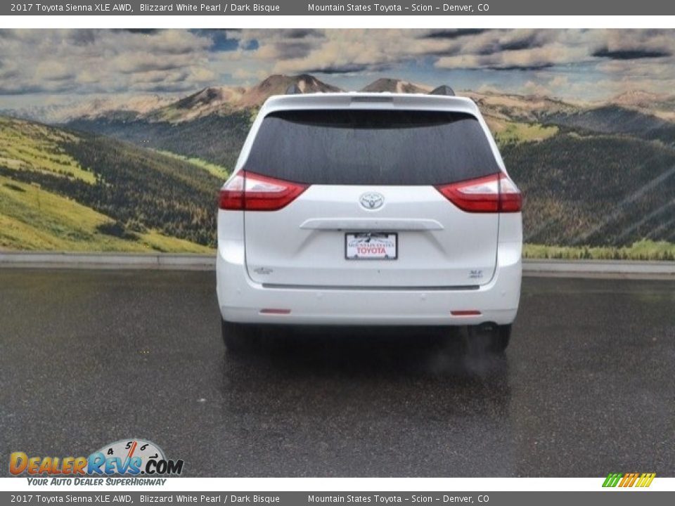 2017 Toyota Sienna XLE AWD Blizzard White Pearl / Dark Bisque Photo #4