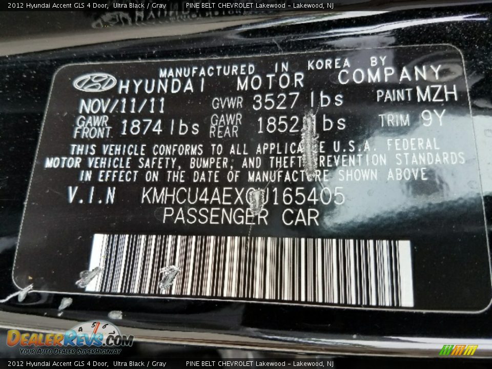 2012 Hyundai Accent GLS 4 Door Ultra Black / Gray Photo #16