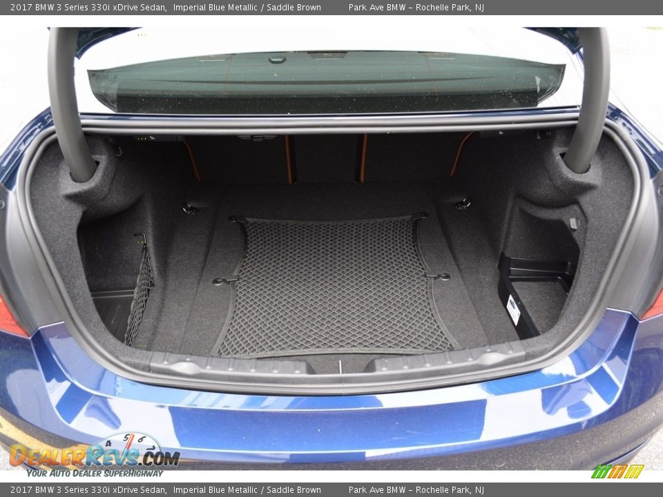 2017 BMW 3 Series 330i xDrive Sedan Imperial Blue Metallic / Saddle Brown Photo #22