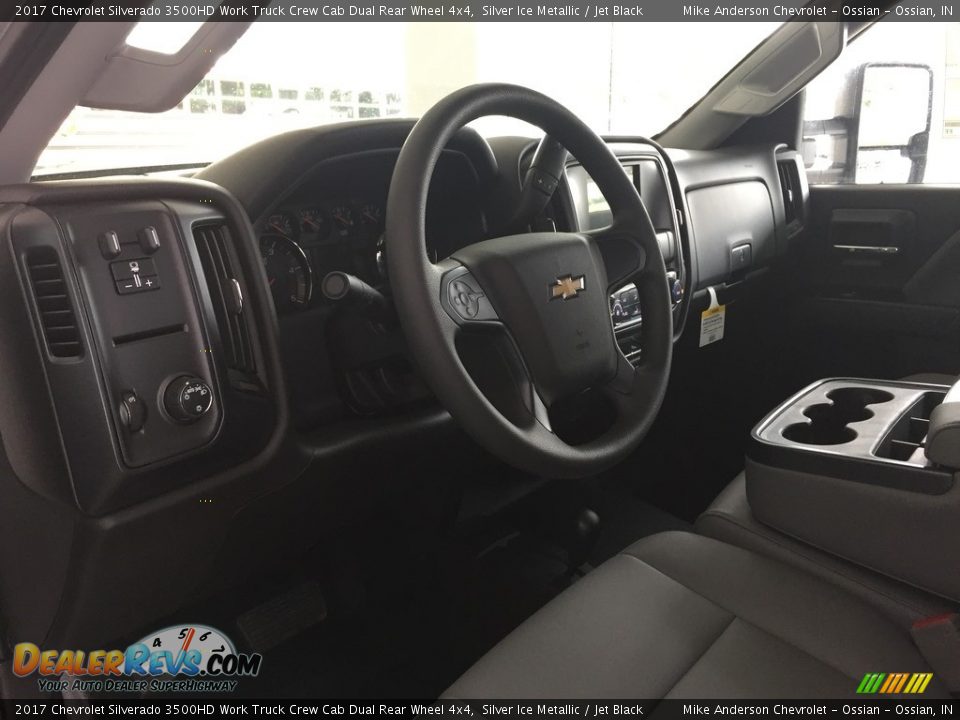 2017 Chevrolet Silverado 3500HD Work Truck Crew Cab Dual Rear Wheel 4x4 Silver Ice Metallic / Jet Black Photo #17