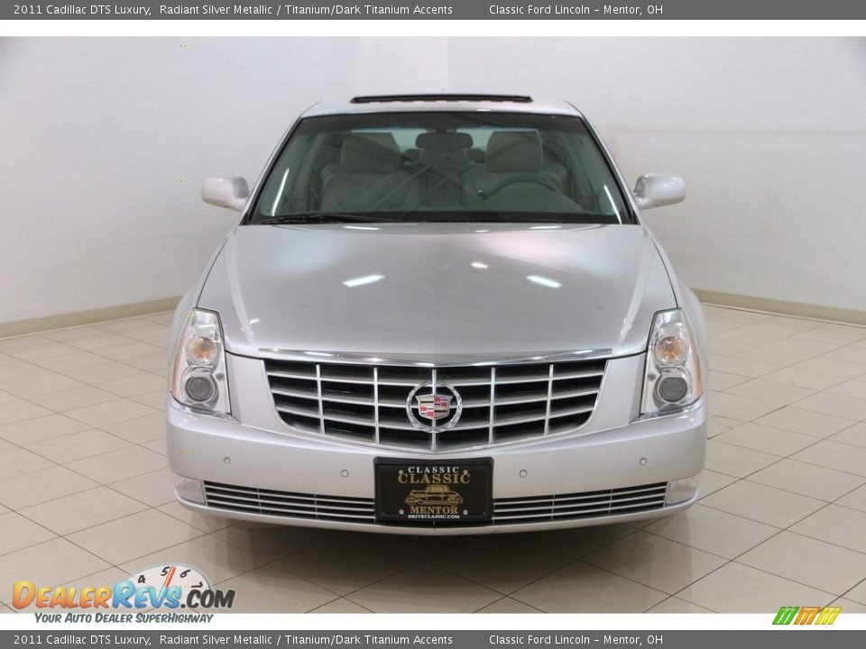 2011 Cadillac DTS Luxury Radiant Silver Metallic / Titanium/Dark Titanium Accents Photo #2