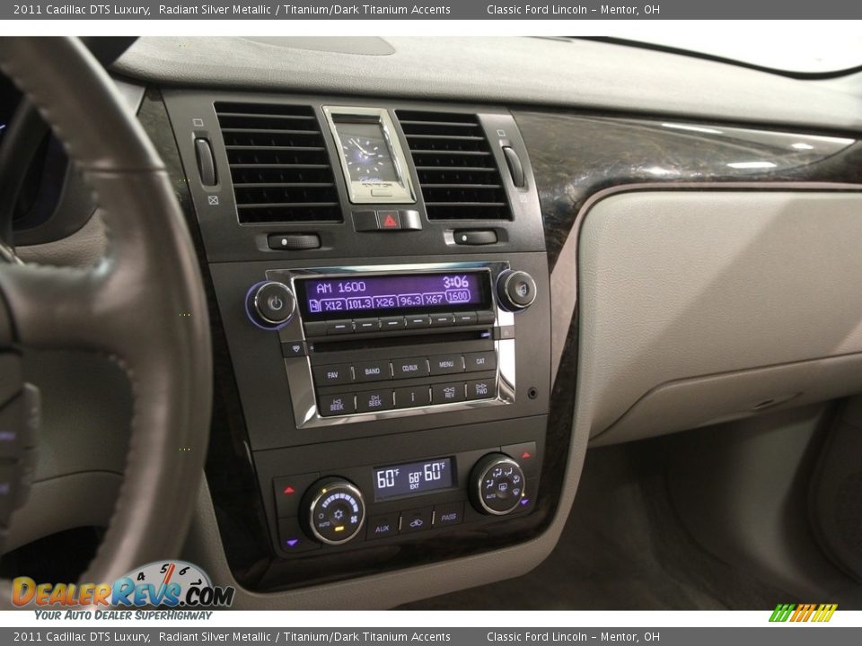 2011 Cadillac DTS Luxury Radiant Silver Metallic / Titanium/Dark Titanium Accents Photo #10