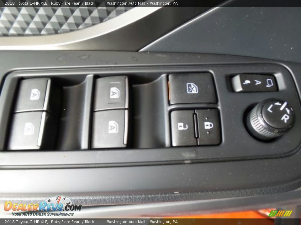 Controls of 2018 Toyota C-HR XLE Photo #14
