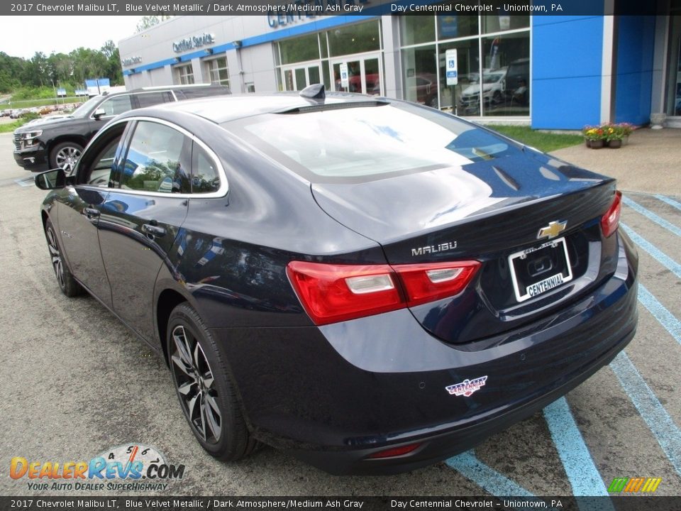 2017 Chevrolet Malibu LT Blue Velvet Metallic / Dark Atmosphere/Medium Ash Gray Photo #4