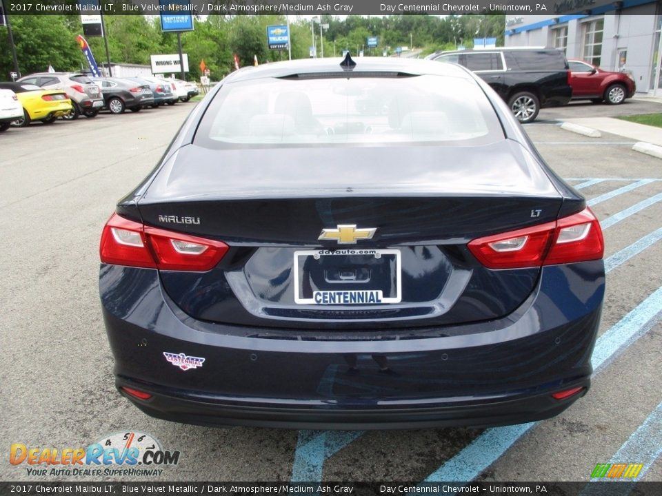 2017 Chevrolet Malibu LT Blue Velvet Metallic / Dark Atmosphere/Medium Ash Gray Photo #5