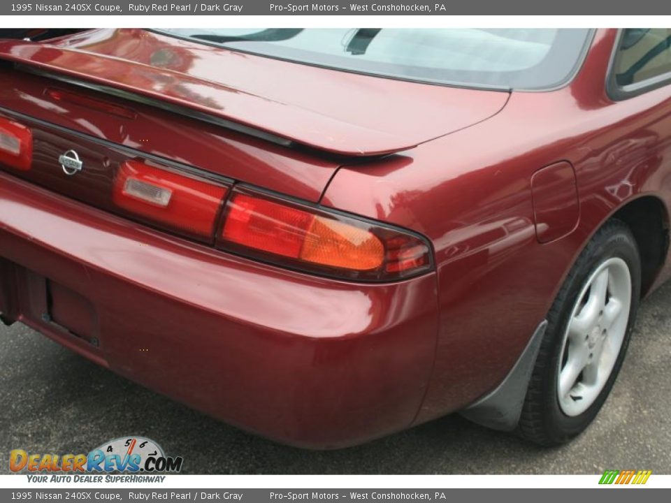 1995 Nissan 240SX Coupe Ruby Red Pearl / Dark Gray Photo #13