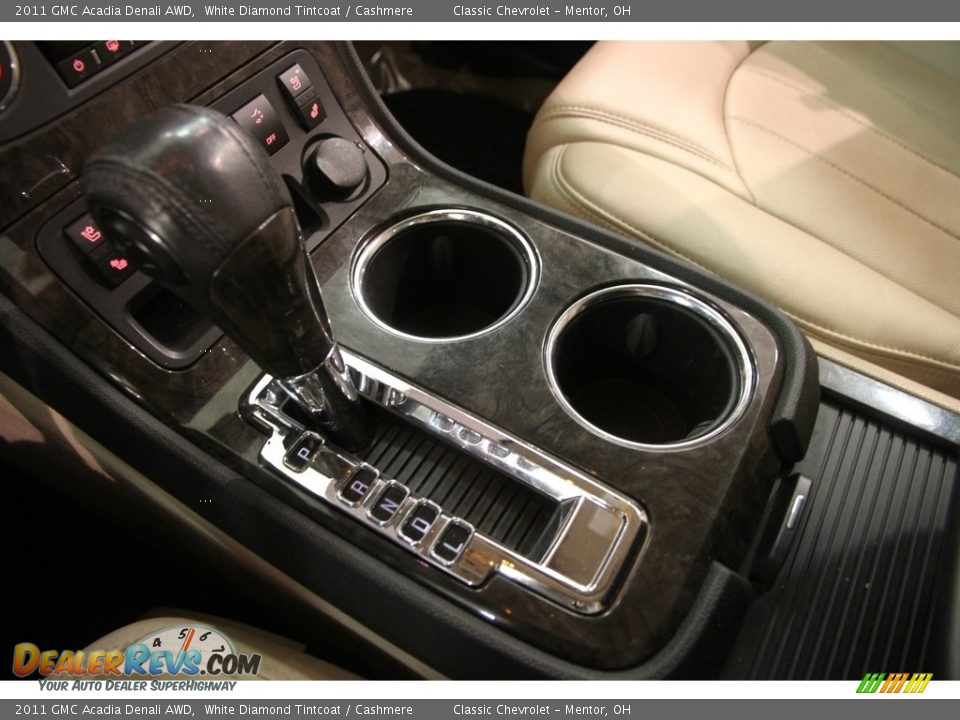 2011 GMC Acadia Denali AWD White Diamond Tintcoat / Cashmere Photo #16