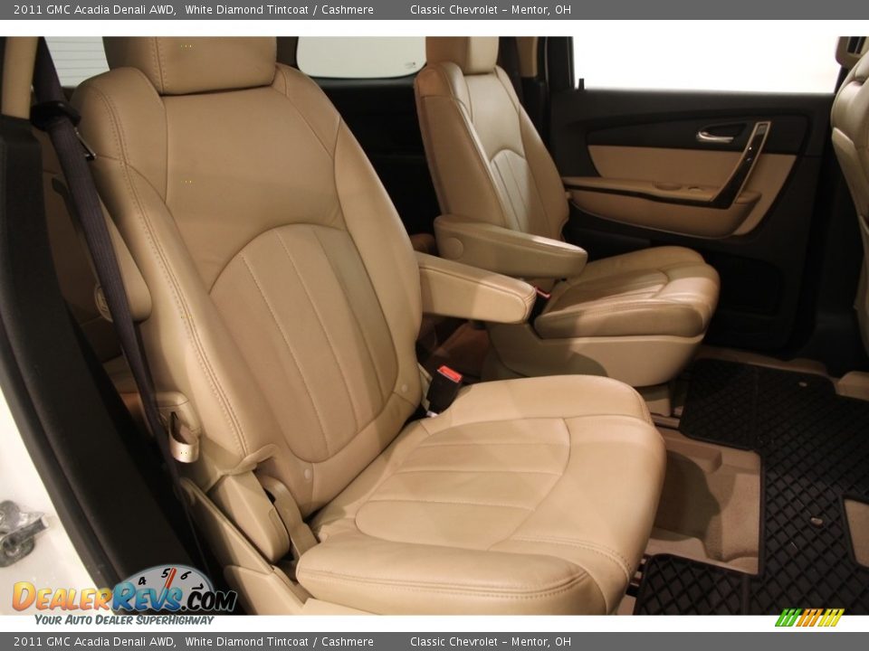 2011 GMC Acadia Denali AWD White Diamond Tintcoat / Cashmere Photo #19