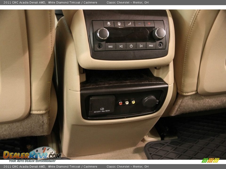 2011 GMC Acadia Denali AWD White Diamond Tintcoat / Cashmere Photo #24