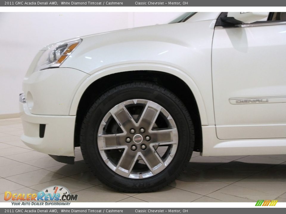 2011 GMC Acadia Denali AWD White Diamond Tintcoat / Cashmere Photo #27