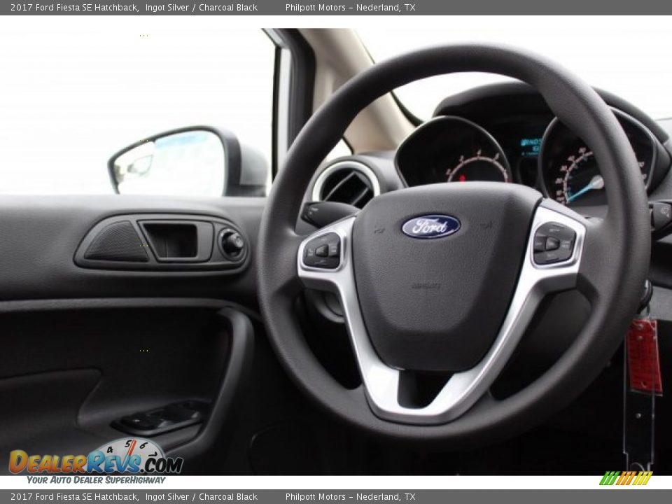 2017 Ford Fiesta SE Hatchback Ingot Silver / Charcoal Black Photo #21