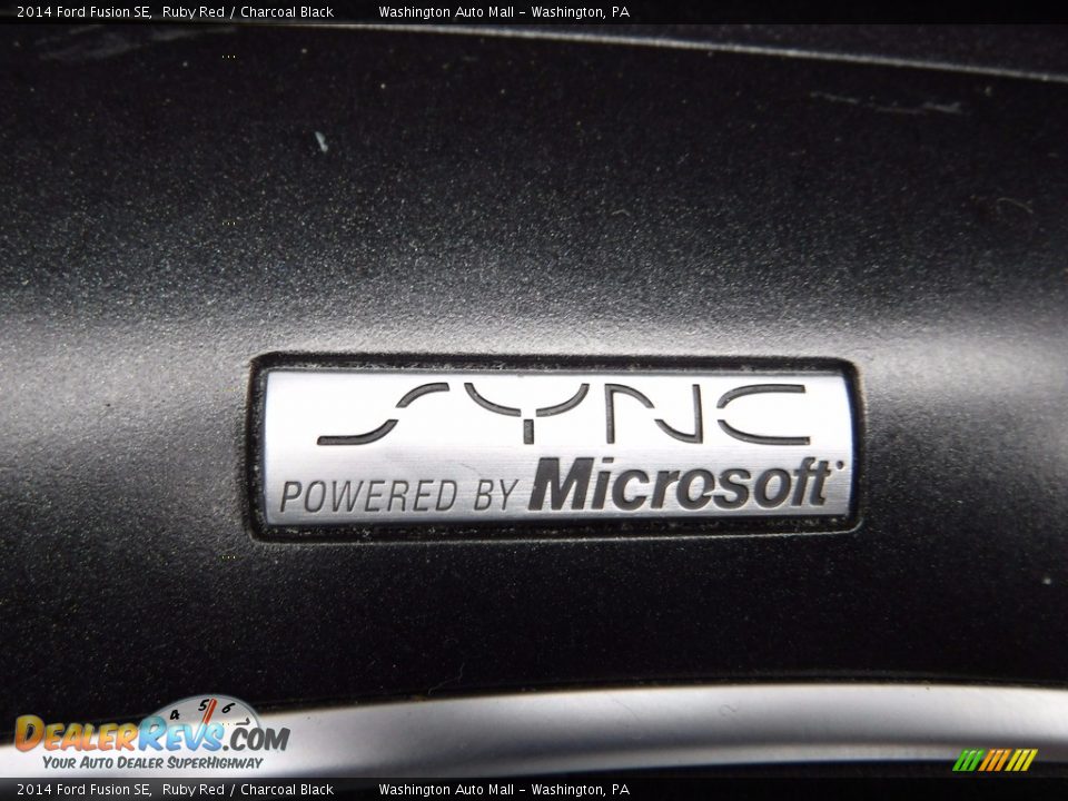 2014 Ford Fusion SE Ruby Red / Charcoal Black Photo #17
