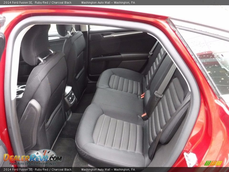 2014 Ford Fusion SE Ruby Red / Charcoal Black Photo #21