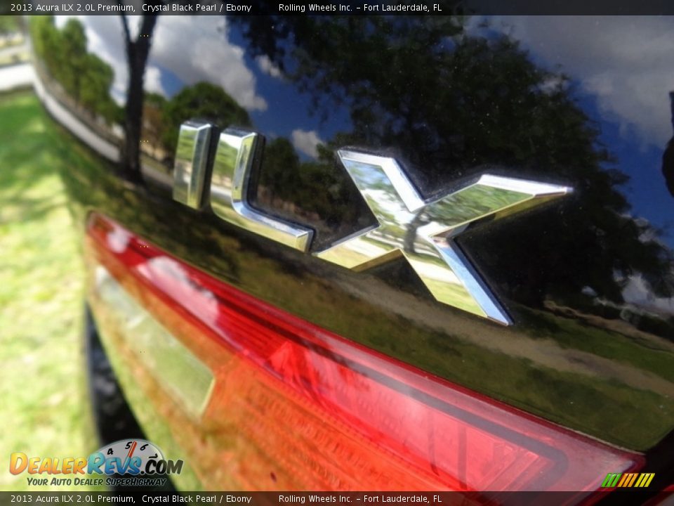 2013 Acura ILX 2.0L Premium Crystal Black Pearl / Ebony Photo #17