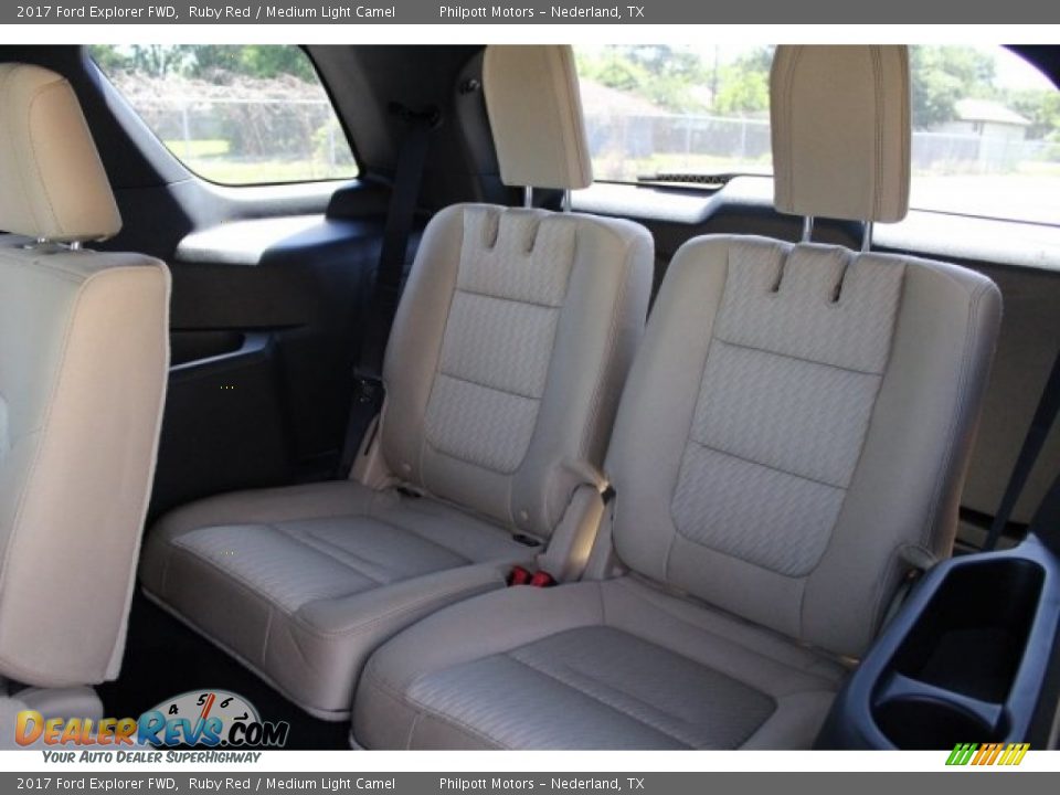 2017 Ford Explorer FWD Ruby Red / Medium Light Camel Photo #19