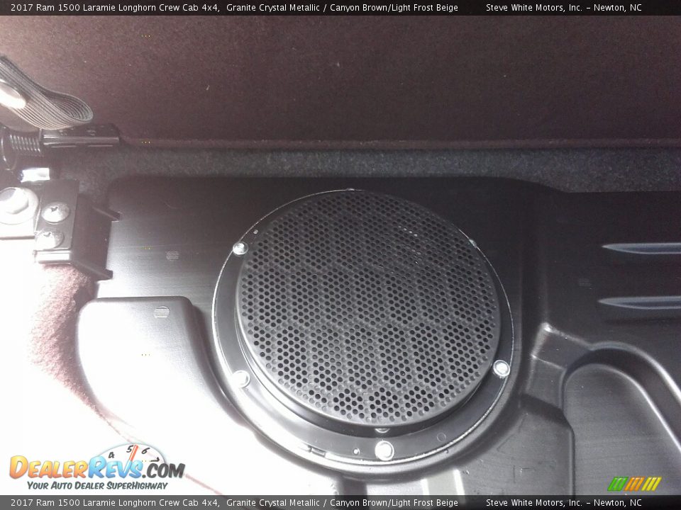 2017 Ram 1500 Laramie Longhorn Crew Cab 4x4 Granite Crystal Metallic / Canyon Brown/Light Frost Beige Photo #33