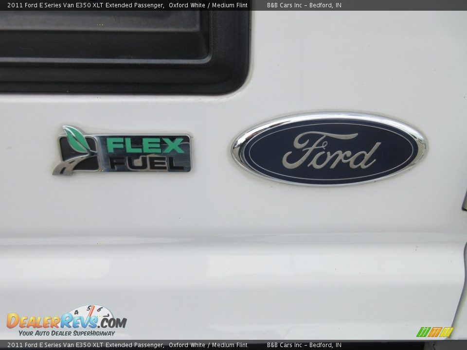 2011 Ford E Series Van E350 XLT Extended Passenger Oxford White / Medium Flint Photo #11