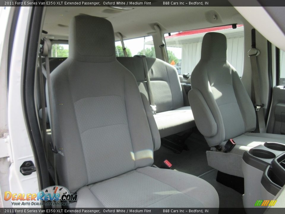 2011 Ford E Series Van E350 XLT Extended Passenger Oxford White / Medium Flint Photo #34