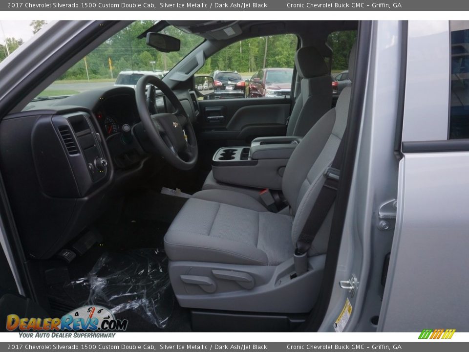 2017 Chevrolet Silverado 1500 Custom Double Cab Silver Ice Metallic / Dark Ash/Jet Black Photo #9