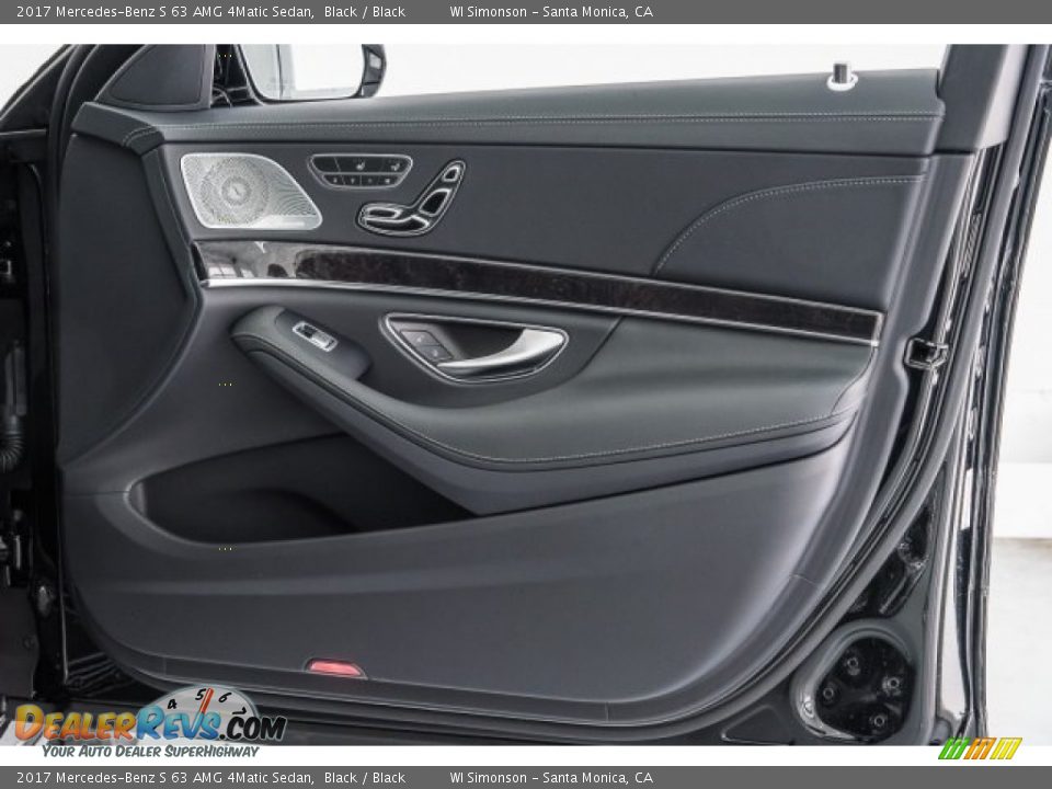 Door Panel of 2017 Mercedes-Benz S 63 AMG 4Matic Sedan Photo #29