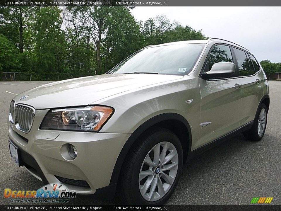 Front 3/4 View of 2014 BMW X3 xDrive28i Photo #1