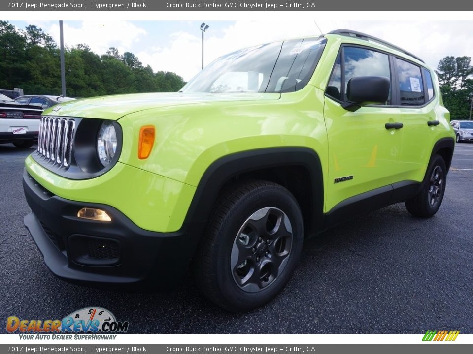 Front 3/4 View of 2017 Jeep Renegade Sport Photo #3